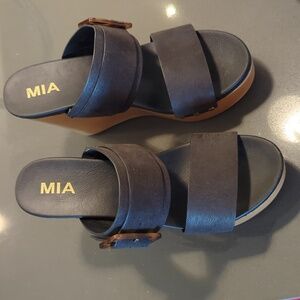 Mia Wedge Sandals